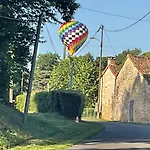Le Jardin De Rose 24 Feuillebert 86700 Bed & Breakfast