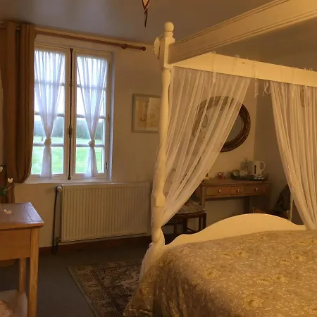 Le Jardin De Rose 24 Feuillebert 86700 * Romagne (Vienne)