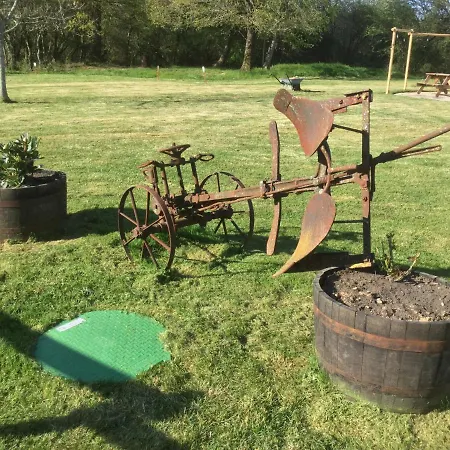 Le Jardin De Rose 24 Feuillebert 86700 *